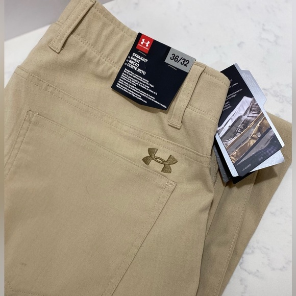 Under Armour Pants - Picture 7 of 9
